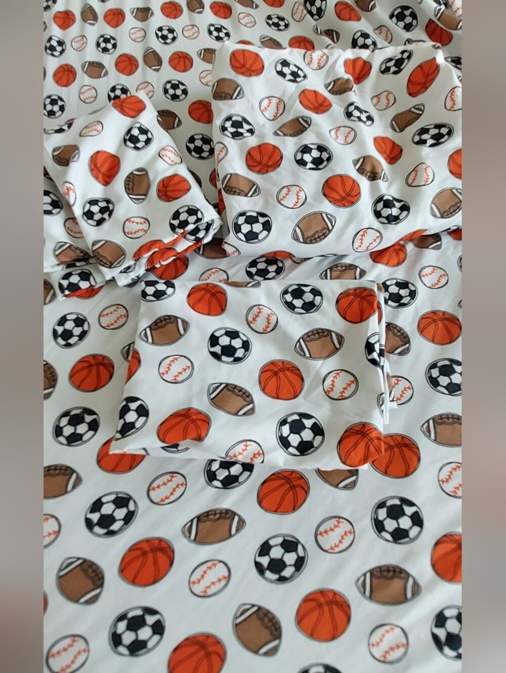 Sports Themed 4 Piece Queen Full Sheet Set Baseball Football Basketball Soccer